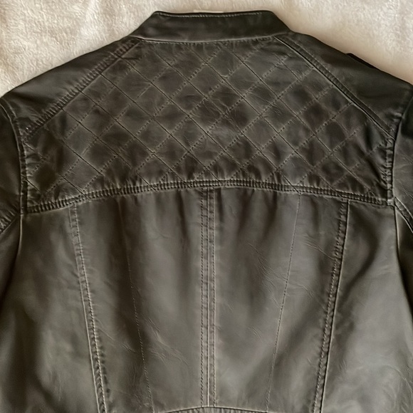 Anthropologie vegan leather, quilted dark olive jacket - Picture 10 of 10